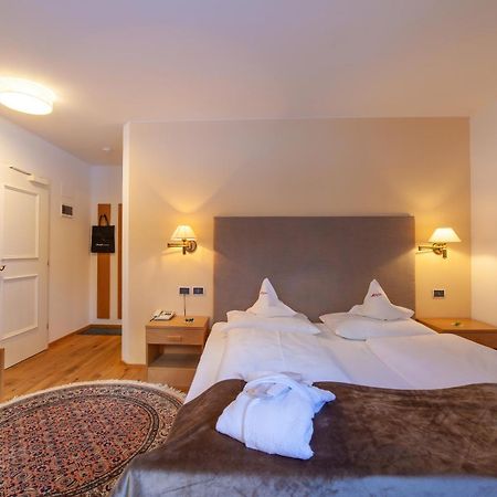 Hotel Berger Superior 리바 디 투레스 외부 사진