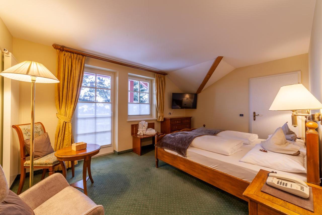 Hotel Berger Superior 리바 디 투레스 외부 사진