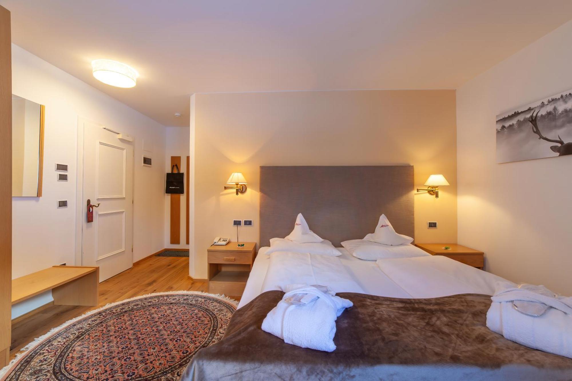 Hotel Berger Superior 리바 디 투레스 외부 사진